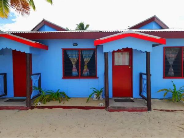 Mana Lagoon Backpackers Villa Bagian luar foto